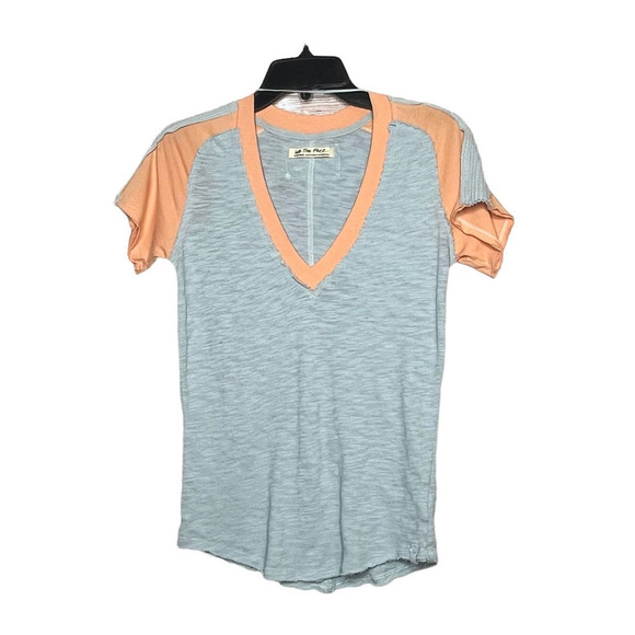 We The Free You're the Best Tee Peach and Blue V Neck Short Sleeve Top XS - Picture 1 of 12